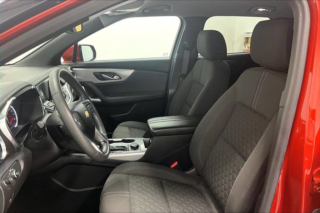 Used 2022 Chevrolet Blazer LT FWD image 26