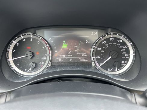 Used 2023 Toyota Highlander XLE image 17