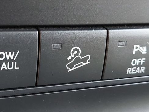 Used 2016 RAM 2500 Power Wagon Tradesman AWD/4WD image 26