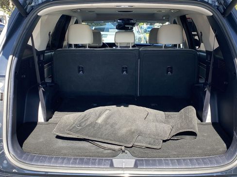 Used 2022 Hyundai Palisade SEL w/ 8P Bench Seat Package FWD image 13