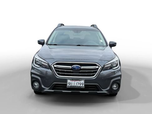 Used 2019 Subaru Outback 3.6R Limited w/ Popular Package #2 image 8
