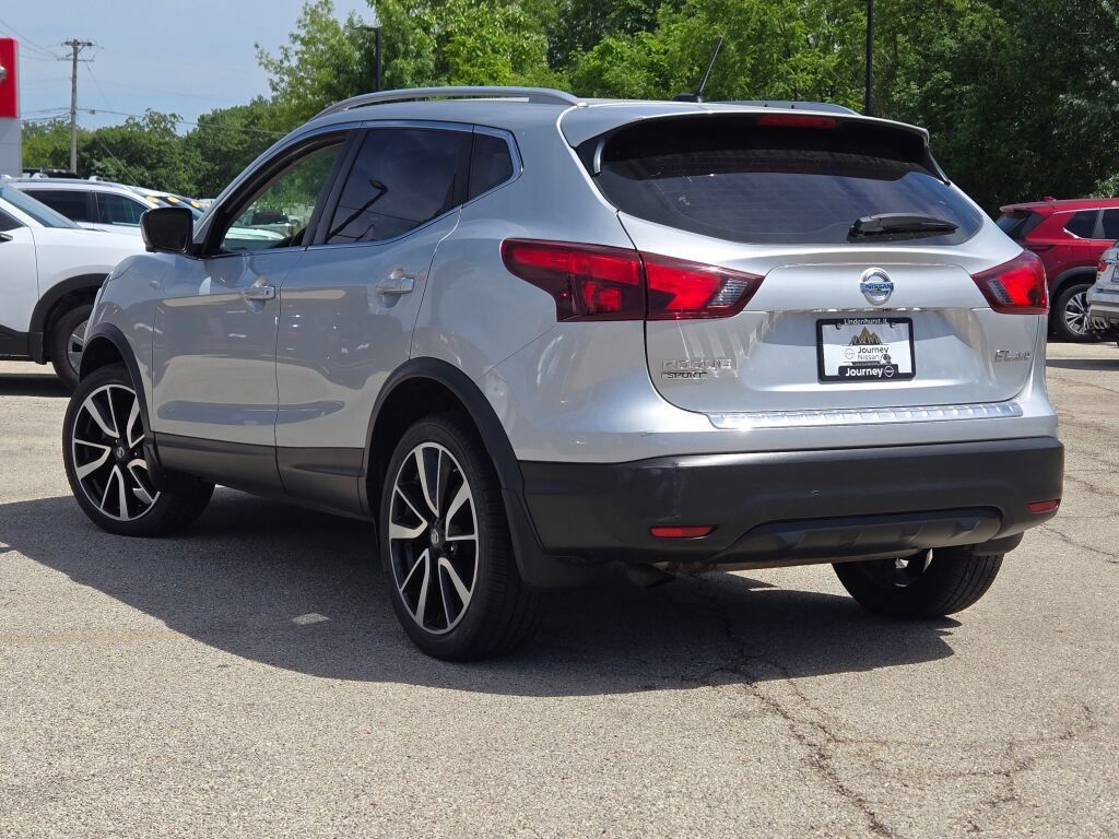 Used 2018 Nissan Rogue Sport SL w/ SL Premium Package AWD/4WD image 12