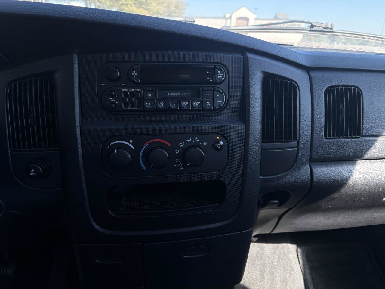 Used 2002 Dodge Ram 1500 Truck 2WD Quad Cab image 52