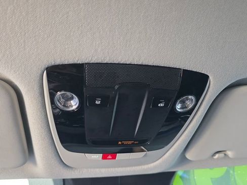 Used 2025 Kia Seltos S FWD image 18