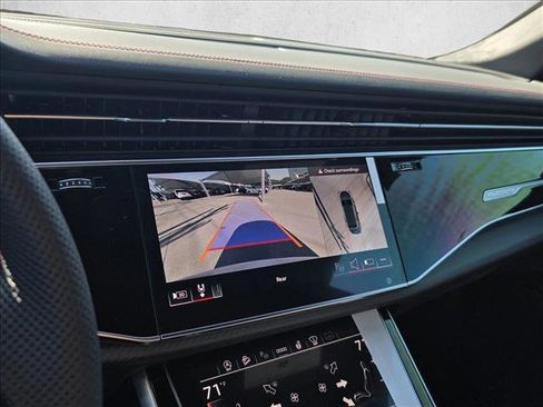 New 2026 Audi Q8 Prestige image 25