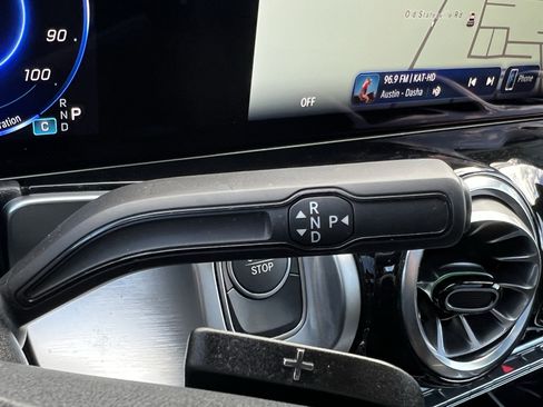 Used 2024 Mercedes-Benz EQB 250+ image 26