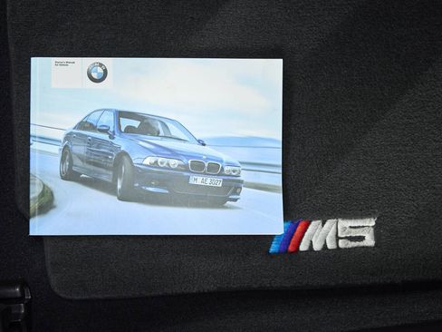 Used 2002 BMW M5 RWD image 98