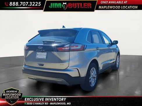 Used 2024 Ford Edge SEL AWD/4WD image 4