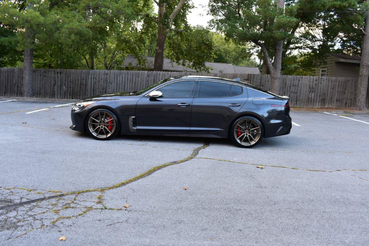 Used 2019 Kia Stinger GT RWD image 3