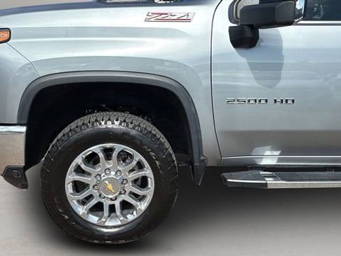 Used 2024 Chevrolet Silverado 2500 LTZ w/ LTZ Premium Package image 31
