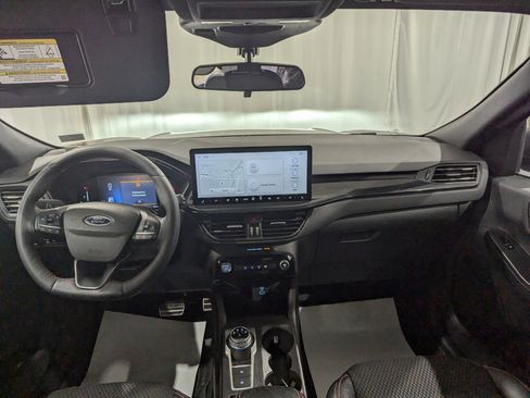 Used 2023 Ford Escape ST-Line w/ Tech Pack #1 image 12