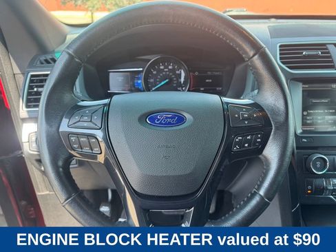 Used 2016 Ford Explorer XLT w/ Equipment Group 202A AWD/4WD image 11