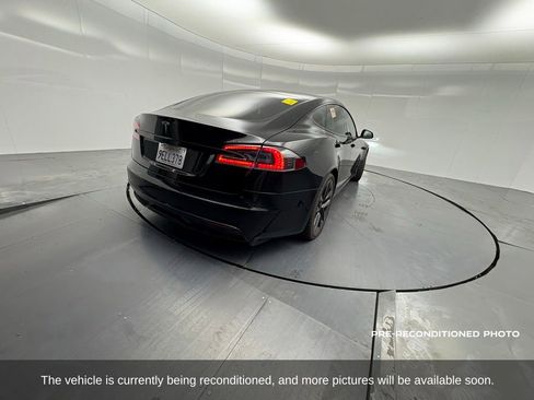 Used 2022 Tesla Model S image 6
