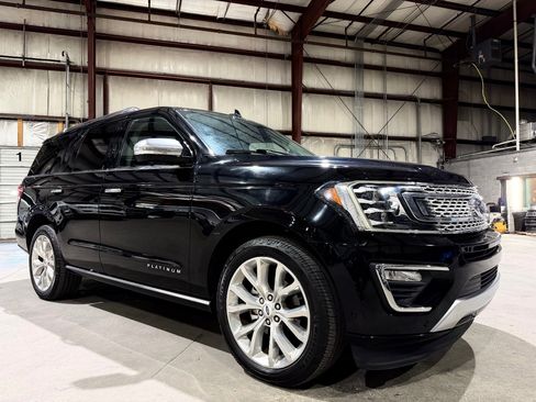 Used 2019 Ford Expedition Platinum RWD image 1
