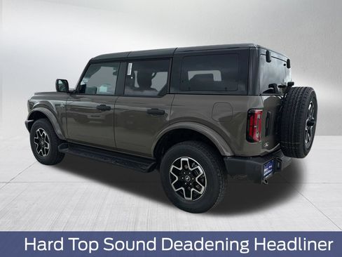 New 2026 Ford Bronco Outer Banks AWD/4WD image 12