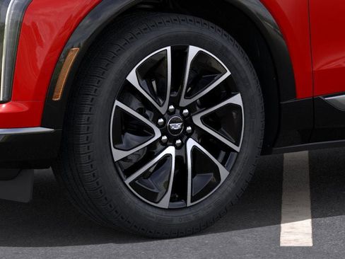 New 2025 Cadillac Optiq Sport 1 image 9