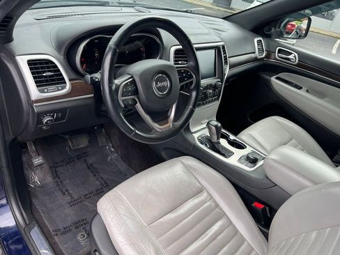 Used 2018 Jeep Grand Cherokee Limited AWD/4WD image 10