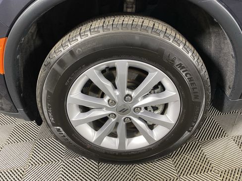 Used 2024 Dodge Durango SXT image 13