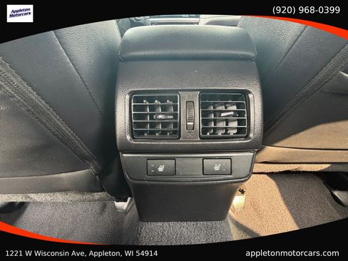 Used 2017 Subaru Outback 2.5i Limited AWD/4WD image 34