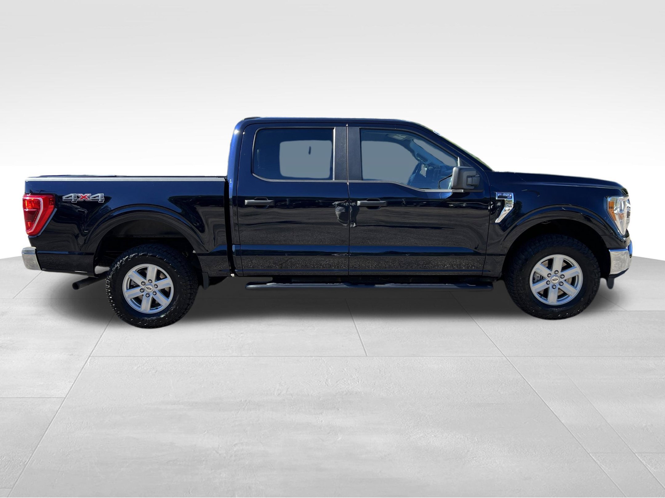 Used 2021 Ford F150 XLT AWD/4WD image 5