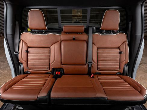 Used 2025 GMC Sierra 1500 Denali Ultimate image 35