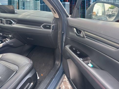 Used 2023 MAZDA CX-5 Carbon Edition image 13