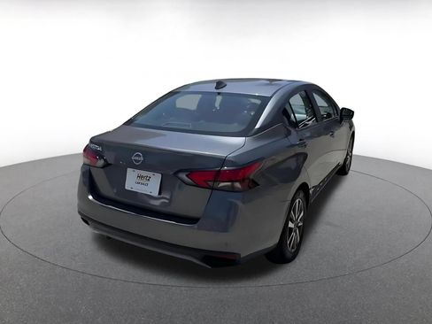 Used 2025 Nissan Versa SV FWD image 14