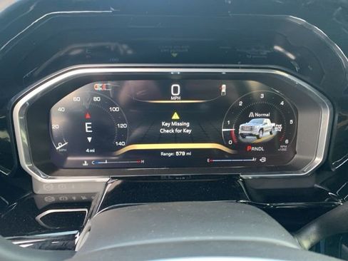 New 2026 GMC Sierra 1500 Elevation image 18