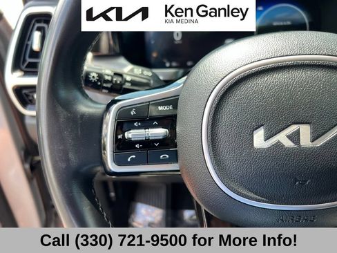 Certified 2023 Kia Sorento SX FWD image 31