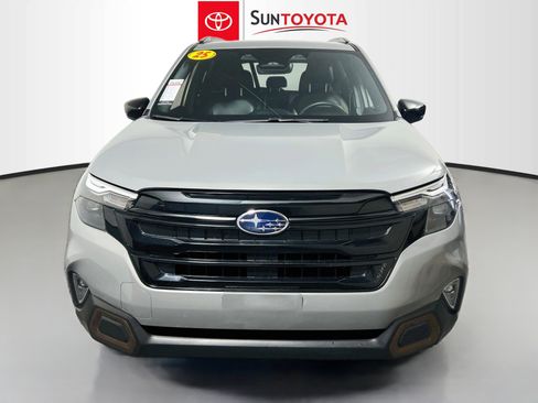 Used 2025 Subaru Forester Sport AWD/4WD image 10