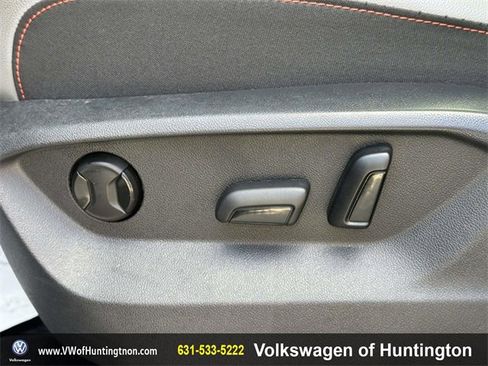 Certified 2025 Volkswagen Atlas Peak Edition SE image 19