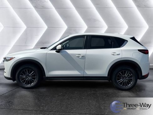 Used 2020 MAZDA CX-5 Touring image 2