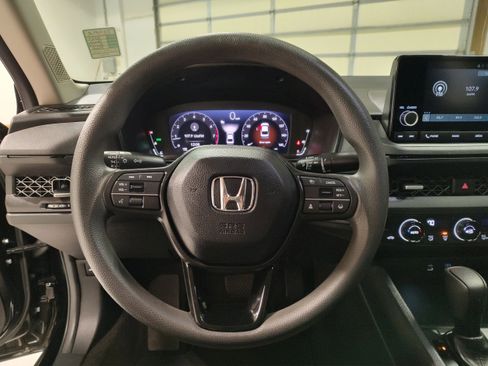 Used 2024 Honda Accord EX image 5