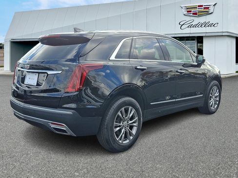 Certified 2021 Cadillac XT5 Premium Luxury image 5