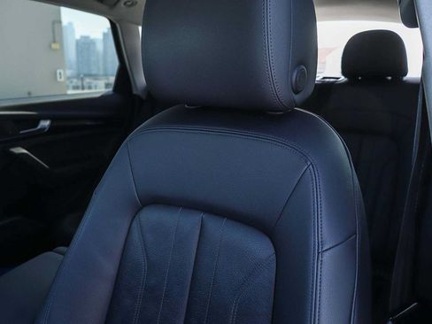 Used 2019 Audi Q5 2.0T Premium Plus w/ Premium Plus Package AWD/4WD image 37