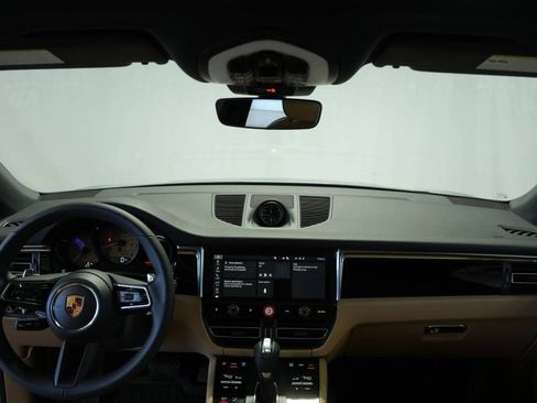 New 2026 Porsche Macan AWD/4WD image 16
