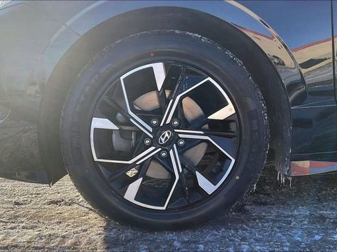 Certified 2024 Hyundai Sonata SEL image 9