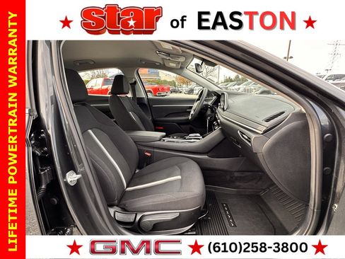 Used 2022 Hyundai Sonata SE image 9