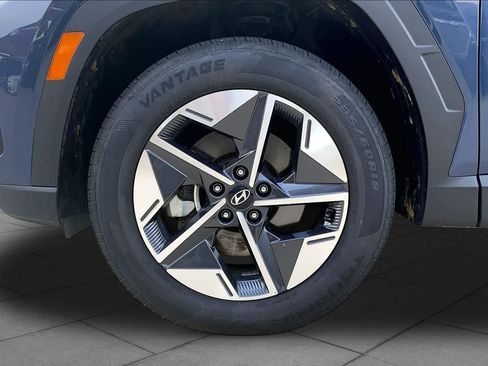 Certified 2025 Hyundai Tucson SEL AWD/4WD image 11