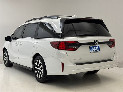 New 2026 Honda Odyssey EX-L image 8