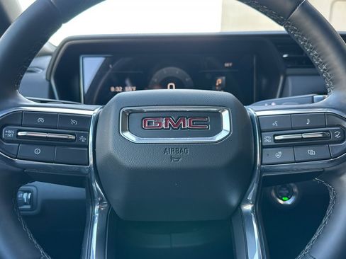 Used 2026 GMC Terrain Elevation w/ Black Edition image 30