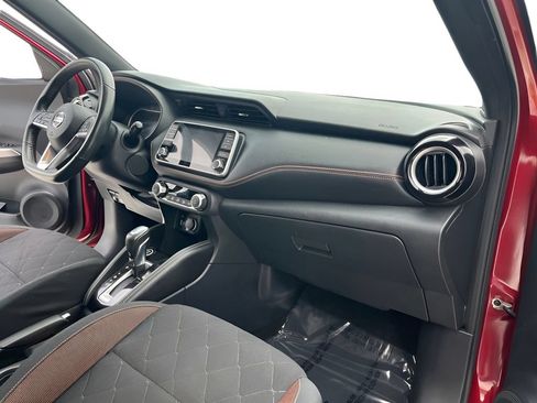 Used 2020 Nissan Kicks SR FWD image 26