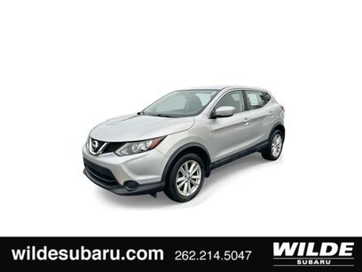 Used 2017 Nissan Rogue Sport S w/ S Appearance Package