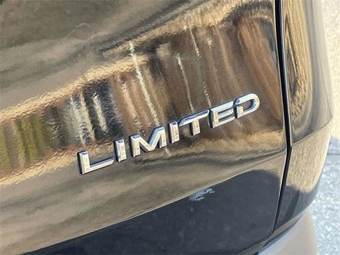 Used 2024 Toyota Grand Highlander Limited image 13