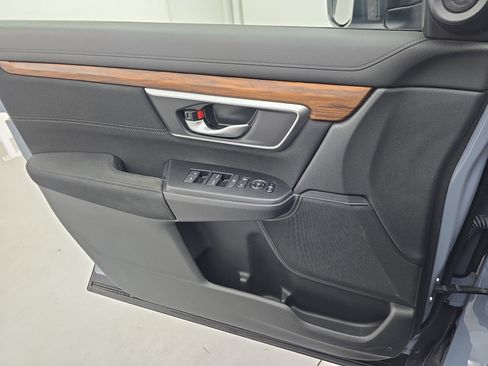 Used 2021 Honda CR-V EX image 23