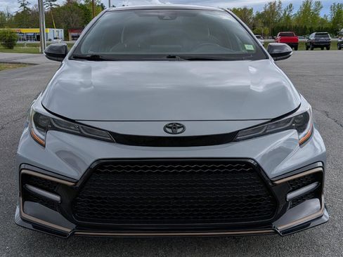 Used 2022 Toyota Corolla SE FWD image 2