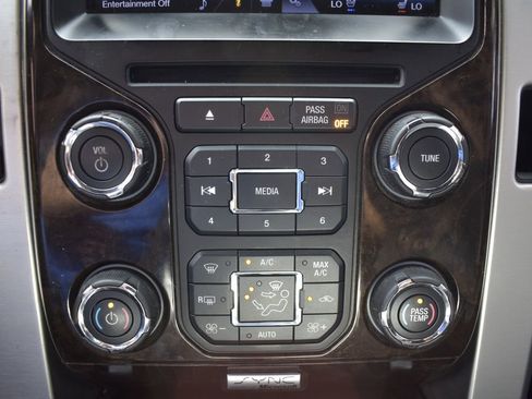 Used 2013 Ford F150 Platinum image 20