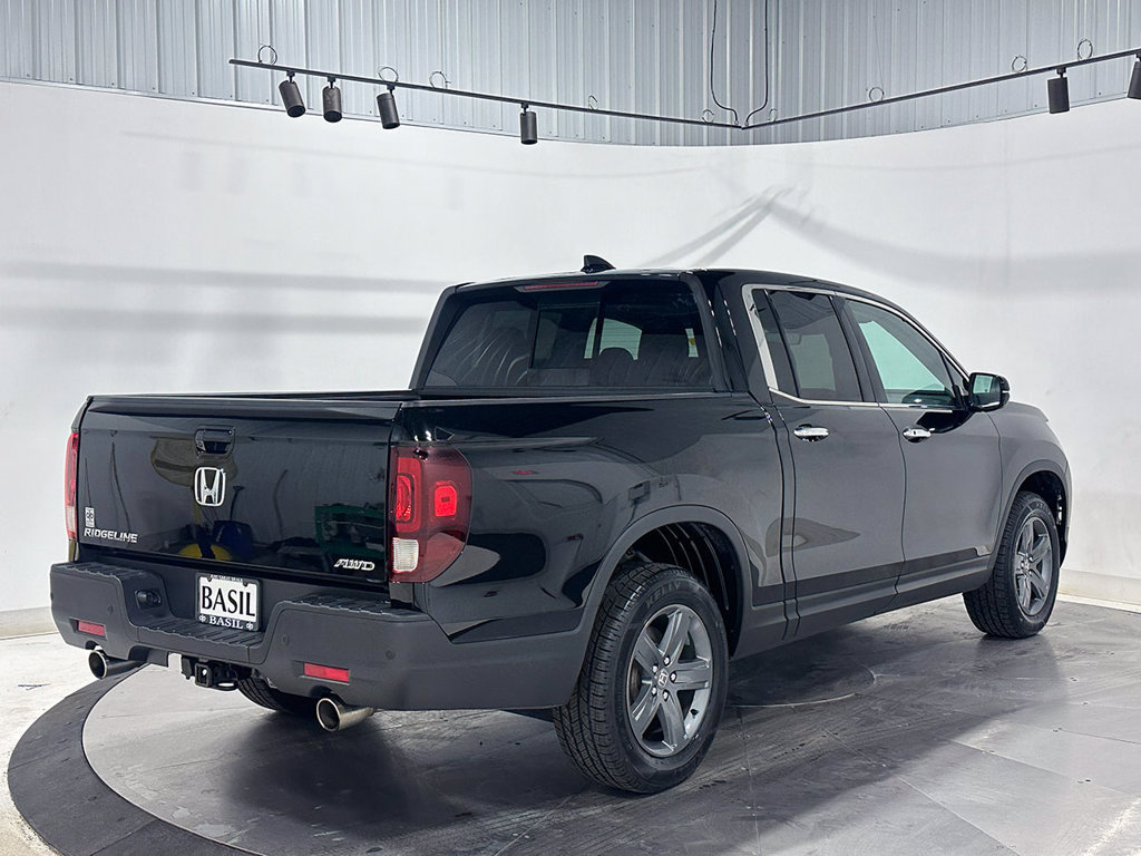 Used 2023 Honda Ridgeline RTL-E image 11