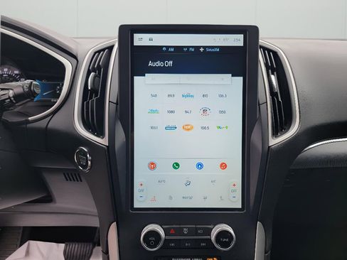 Used 2021 Ford Edge SEL w/ Cargo Accessory Package image 19