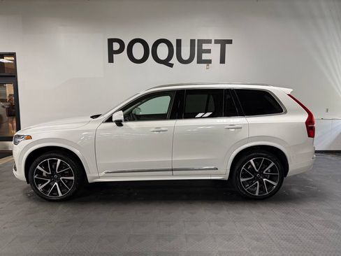 Used 2023 Volvo XC90 B6 Plus AWD/4WD image 1